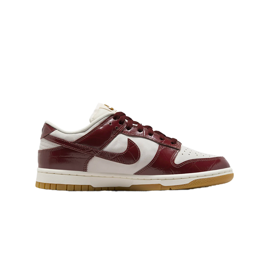 (WMNS) Nike Dunk Low LX - Dark Team Red